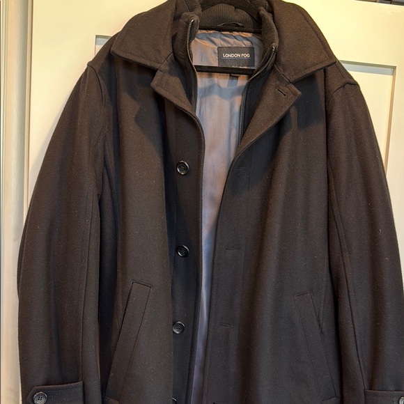 London Fog Men's Black Wool Coat - Picture 3 of 5
